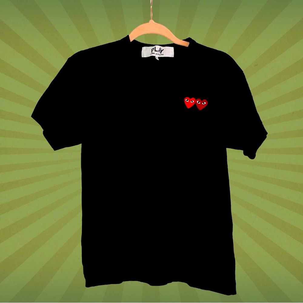 Comme des garçon PLAY black tee sz Small